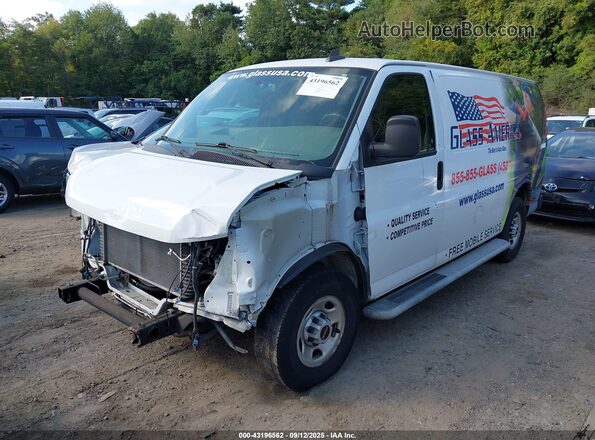 1GTW7AF77M1246365 2021 GMC SAVANA CARGO White Front left