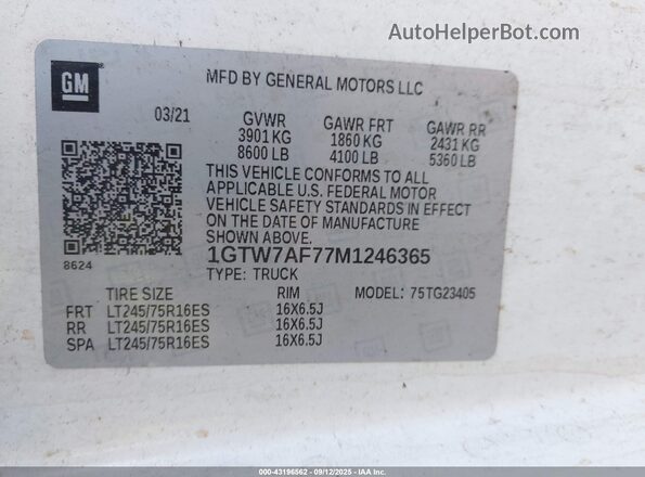 1GTW7AF77M1246365 2021 GMC SAVANA CARGO White Engine compartment view