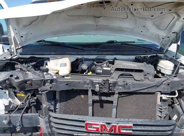 1GTW7AFF1G1904144 2016 GMC SAVANA 2500 White Vista trasera