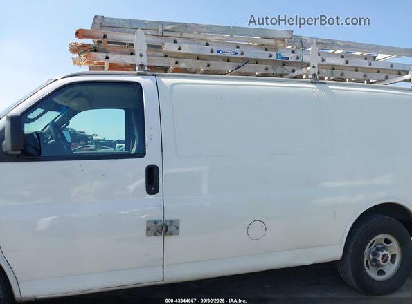 1GTW7AFF1G1904144 2016 GMC SAVANA 2500 White 