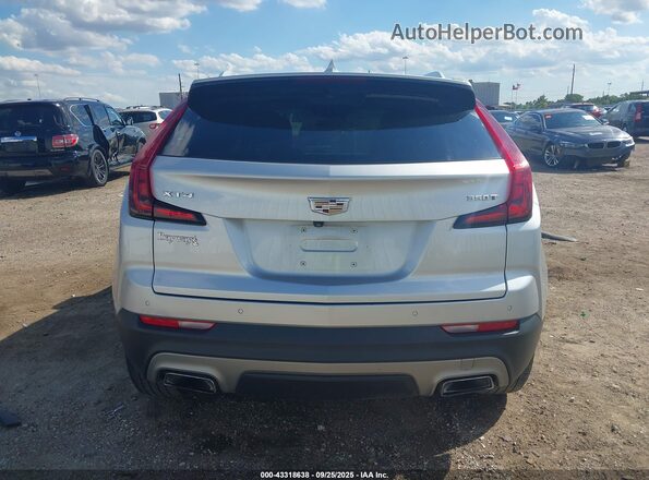 1GYFZCR44LF093849 2020 CADILLAC XT4 Silver 