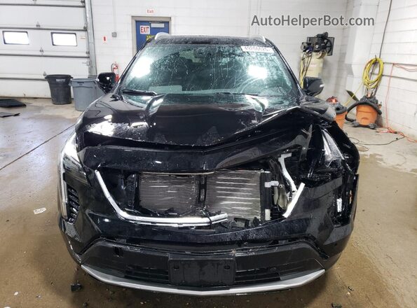 1GYFZDR40PF172303 2023 CADILLAC XT4 Черный Вид спереди