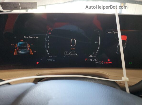 1GYFZDR40RF243213 2024 CADILLAC XT4 Silver 