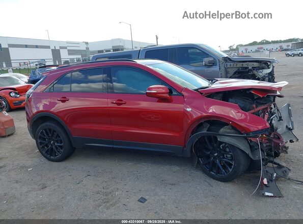 1GYFZER45PF224644 2023 CADILLAC XT4 Бордовый Вид задней части салона