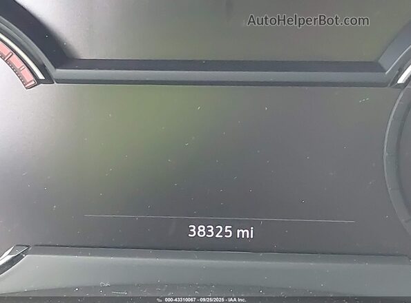 1GYFZER45PF224644 2023 CADILLAC XT4 Бордовый Вид задних сидений