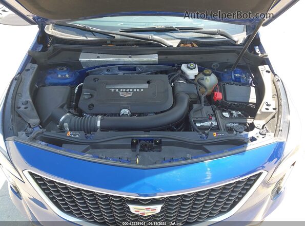 1GYFZER4XPF104063 2023 CADILLAC XT4 Blue უკანა ხედი
