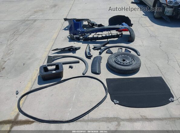 1GYFZER4XPF104063 2023 CADILLAC XT4 Blue ხელსაწყოთა პანელის ხედი