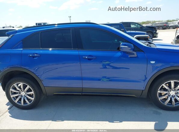 1GYFZER4XPF104063 2023 CADILLAC XT4 Blue სალონის 360-გრადუსიანი ხედი