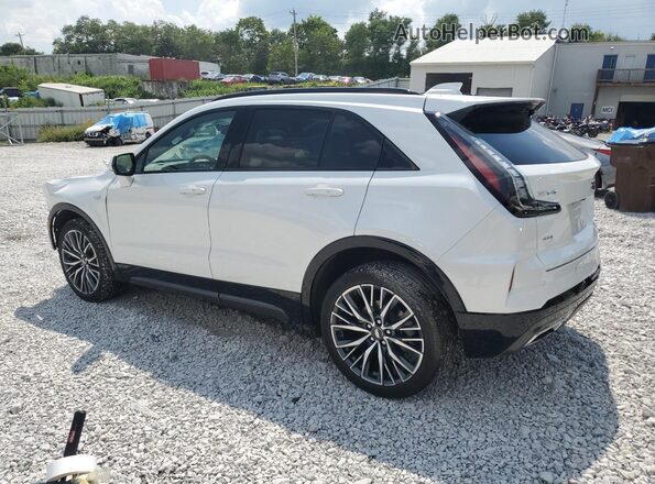 1GYFZFR47RF163449 2024 CADILLAC XT4 Белый 