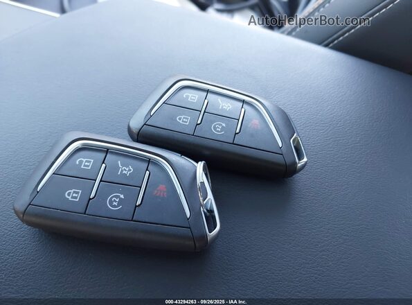 1GYKPPRK3RZ101019 2024 CADILLAC OTHER Gray Widok deski rozdzielczej