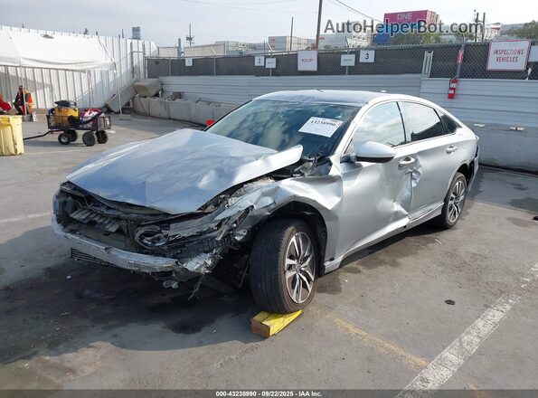 1HGCV1F15LA156197 2020 HONDA ACCORD Silver Przód lewy