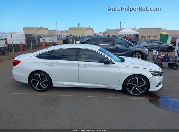 1HGCV1F34NA067760 2022 HONDA ACCORD Белый Вид задней части салона