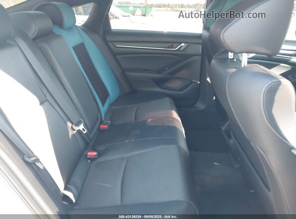 1HGCV1F36NA018320 2022 HONDA ACCORD White Widok naklejki z numerem VIN