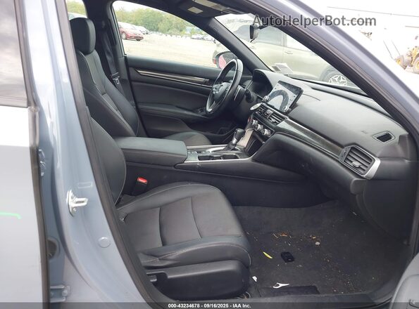 1HGCV1F38NA073643 2022 HONDA ACCORD Gray Вид салону спереду