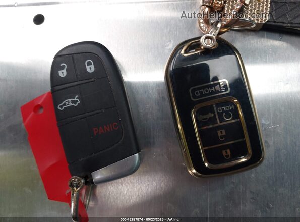 1HGCV1F3XNA106450 2022 HONDA ACCORD Синий Вид панели приборов