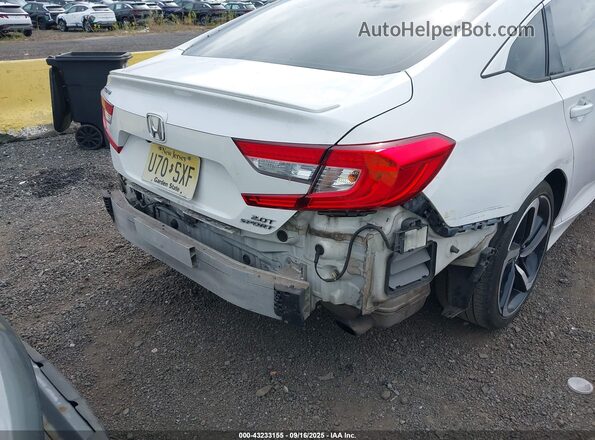 1HGCV2F34KA031441 2019 HONDA ACCORD White Вид спереду