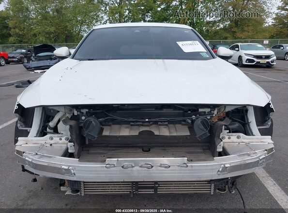 1HGCV2F99NA014630 2022 HONDA ACCORD White Вид задньої частини салону