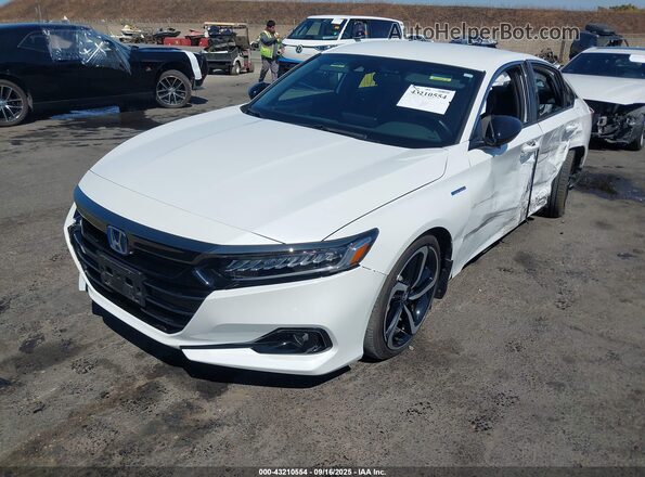 1HGCV3F29NA046731 2022 HONDA ACCORD Белый Передняя левая четверть