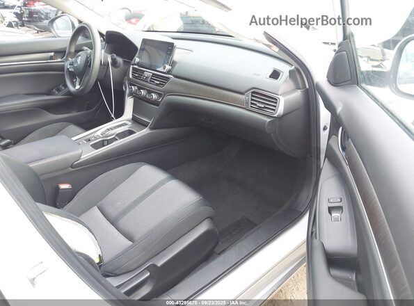 1HGCV3F48KA017797 2019 HONDA ACCORD HYBRID White 
