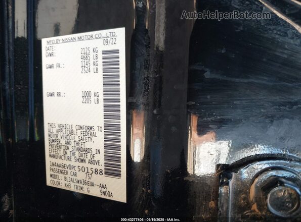 1N4AA6EV0PC501588 2023 NISSAN MAXIMA SR Black Vista del compartimento del motor