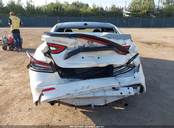 1N4AA6EV5PC507550 2023 NISSAN MAXIMA SR White 