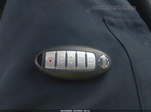 1N4AL3AP2HC110413 2017 NISSAN ALTIMA Белый Вид панели приборов
