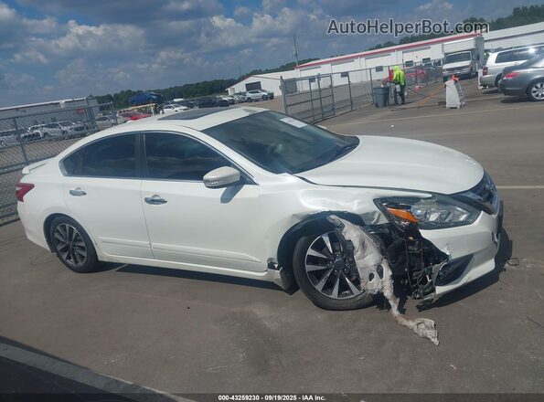 1N4AL3AP2HC110413 2017 NISSAN ALTIMA Белый Вид задней части салона