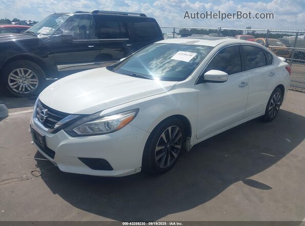 1N4AL3AP2HC110413 2017 NISSAN ALTIMA Белый Передняя левая четверть