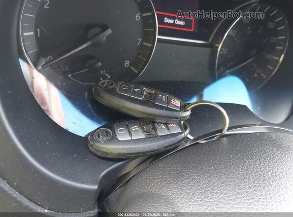 1N4AL3AP4HC139184 2017 NISSAN ALTIMA Серый Вид панели приборов