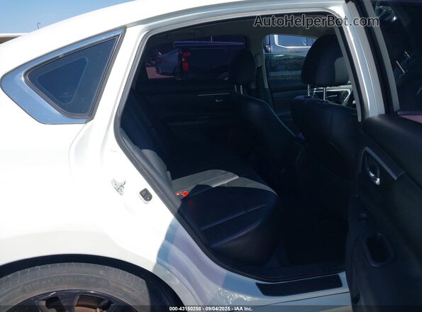 1N4AL3AP4JC161367 2018 NISSAN ALTIMA White 