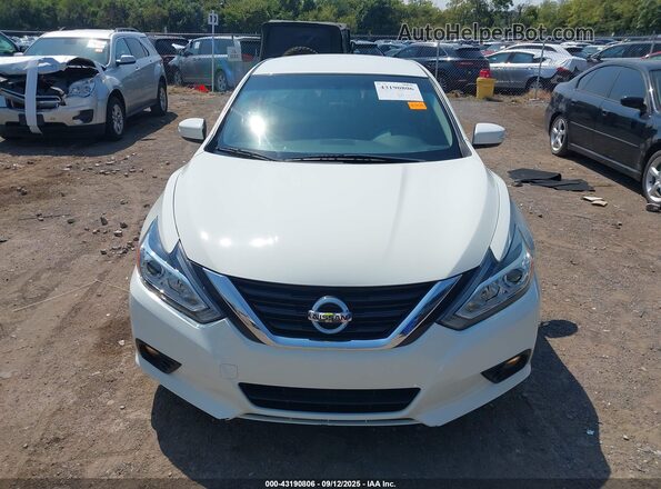 1N4AL3AP6JC196203 2018 NISSAN ALTIMA White 