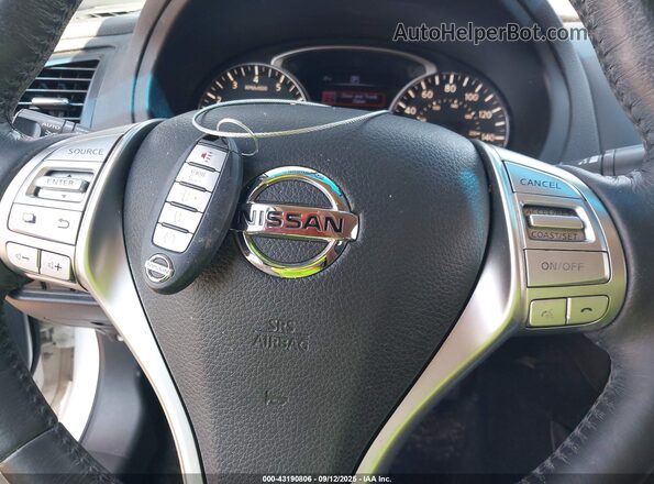 1N4AL3AP6JC196203 2018 NISSAN ALTIMA White 