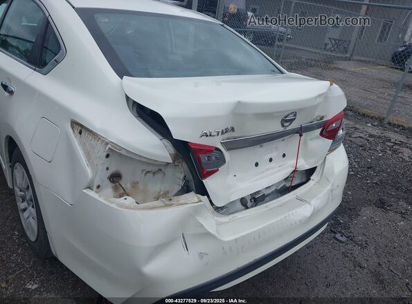 1N4AL3APXJC218865 2018 NISSAN ALTIMA White 