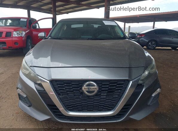 1N4BL4BV1LC215735 2020 NISSAN ALTIMA Gray Вид задньої частини салону