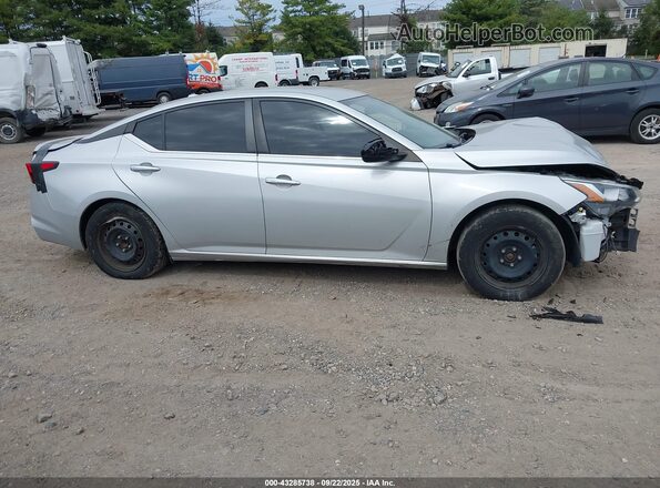 1N4BL4BV2LC255208 2020 NISSAN ALTIMA Pewter Вид задней части салона