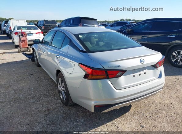 1N4BL4BV3NN337794 2022 NISSAN ALTIMA Серебряный Задняя левая четверть