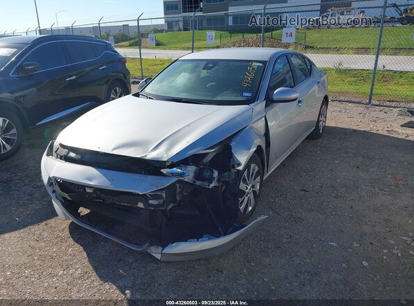 1N4BL4BV3NN337794 2022 NISSAN ALTIMA Серебряный Передняя левая четверть