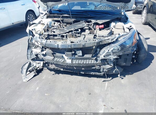 1N4BL4BV3NN415376 2022 NISSAN ALTIMA Белый Вид спереди