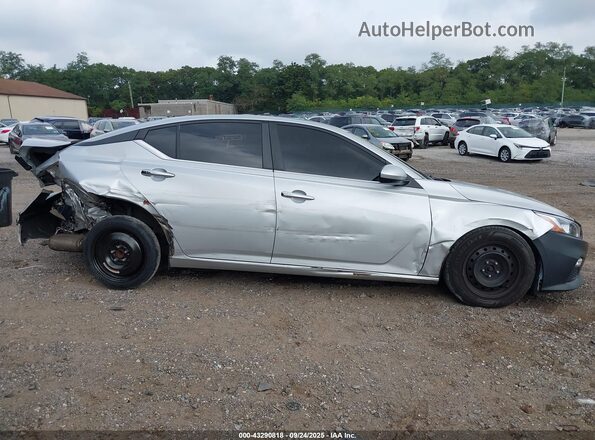 1N4BL4BV7LC234807 2020 NISSAN ALTIMA Silver Вид задньої частини салону