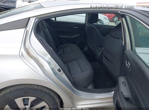 1N4BL4BV7LC249520 2020 NISSAN ALTIMA Silver Widok naklejki z numerem VIN