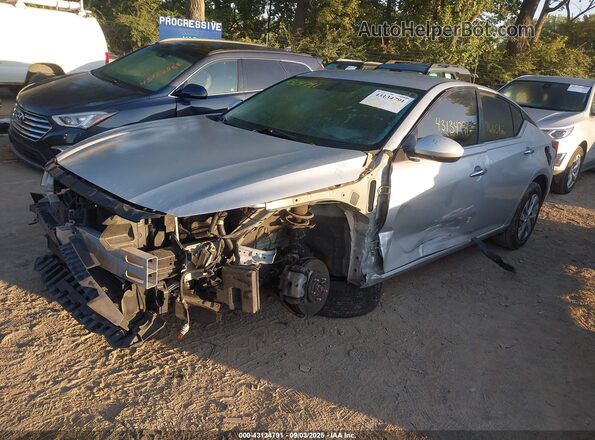 1N4BL4BV9LC128973 2020 NISSAN ALTIMA Серебряный Передняя левая четверть