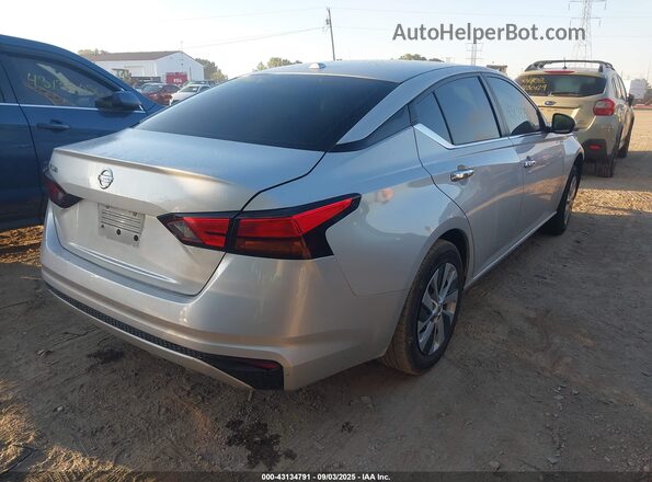 1N4BL4BV9LC128973 2020 NISSAN ALTIMA Серебряный Задняя правая четверть
