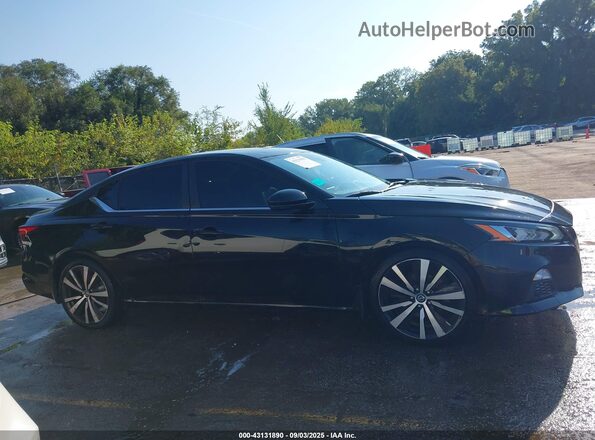 1N4BL4CV0LC176389 2020 NISSAN ALTIMA Черный Вид задней части салона