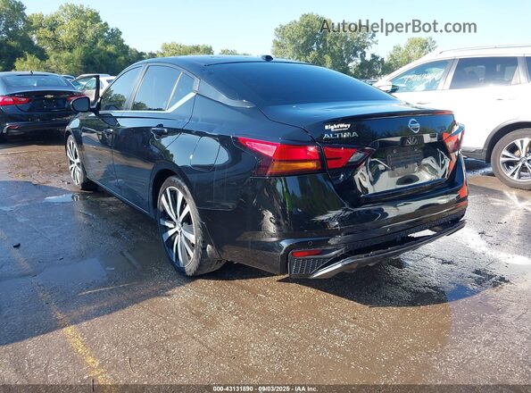 1N4BL4CV0LC176389 2020 NISSAN ALTIMA Черный Задняя левая четверть