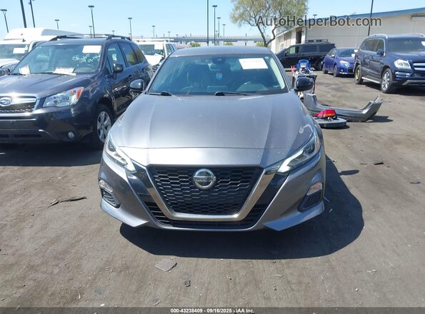 1N4BL4CV2NN318412 2022 NISSAN ALTIMA Gray Rear interior view