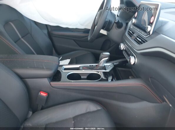 1N4BL4CV4SN358986 2025 NISSAN ALTIMA Синий Вид салона спереди