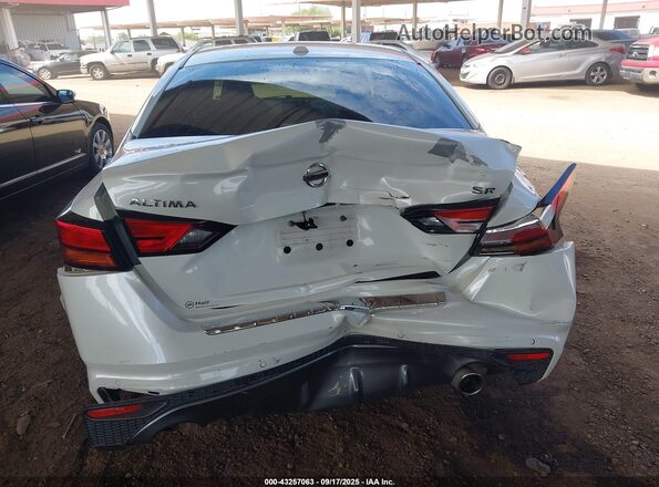 1N4BL4CV6MN324602 2021 NISSAN ALTIMA White Vista frontal