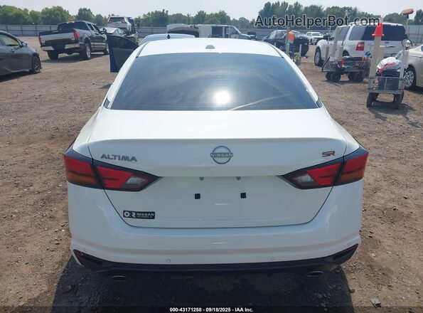 1N4BL4CV6RN332397 2024 NISSAN ALTIMA White 