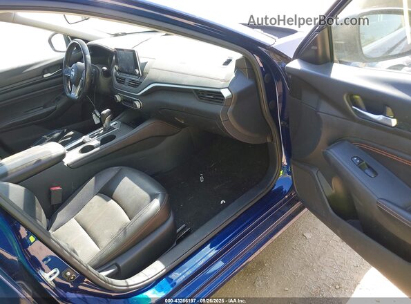 1N4BL4CV7KC235243 2019 NISSAN ALTIMA Blue 