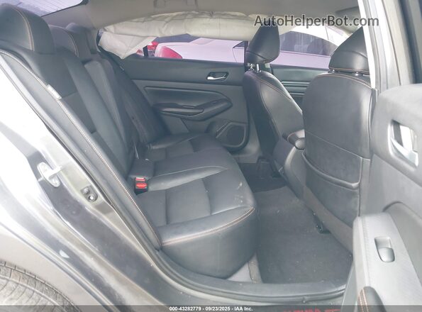 1N4BL4CW4NN302902 2022 NISSAN ALTIMA Gray VIN կոդի պիտակի տեսք